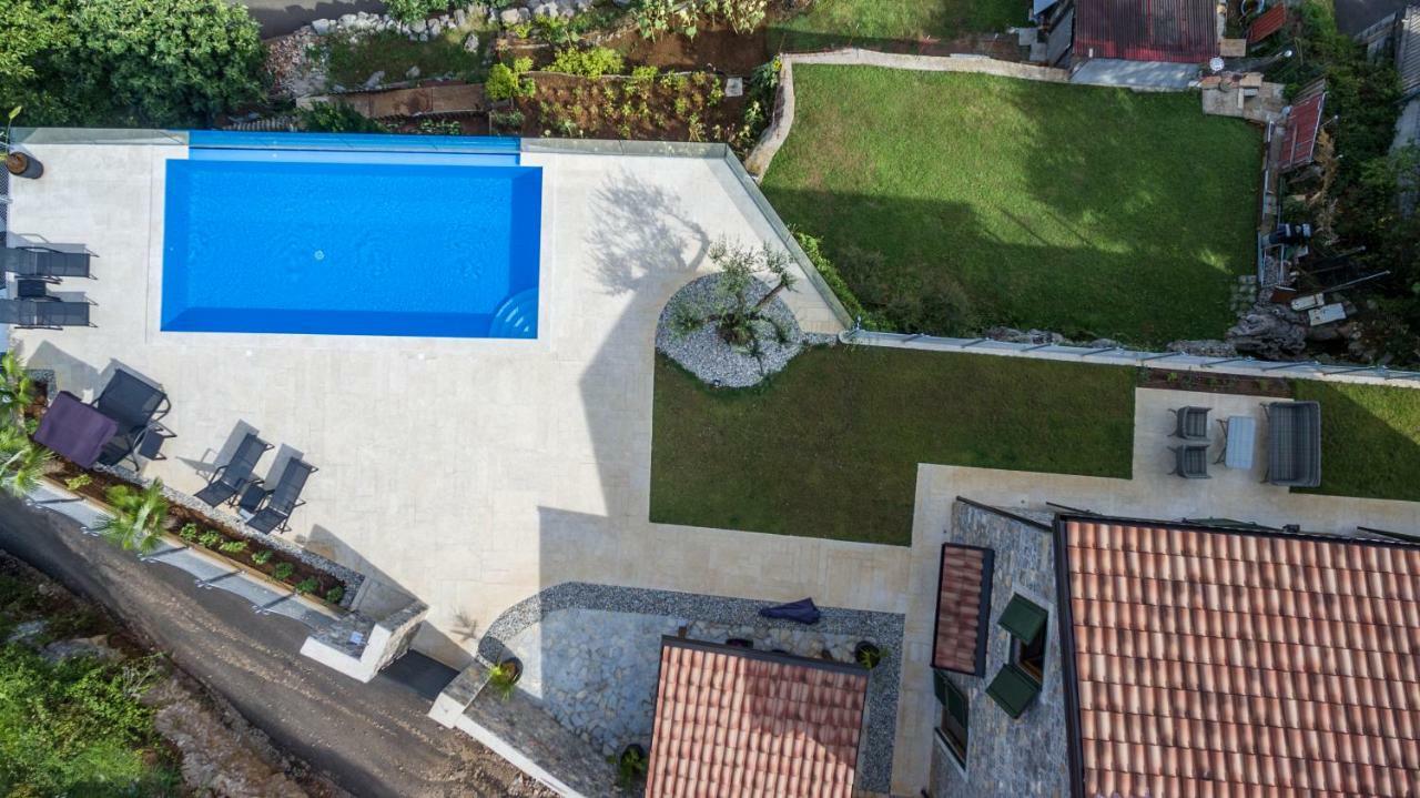 Villa Visum Poljane Buitenkant foto